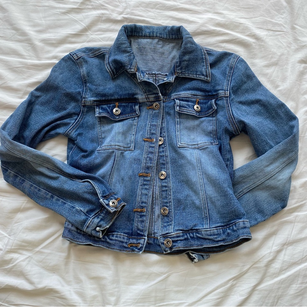 Women's Classic Blue Denim Jacket - Casual Jean Jacket